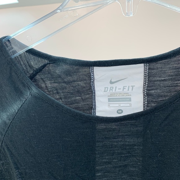 Nike Workout Top - Picture 4 of 4